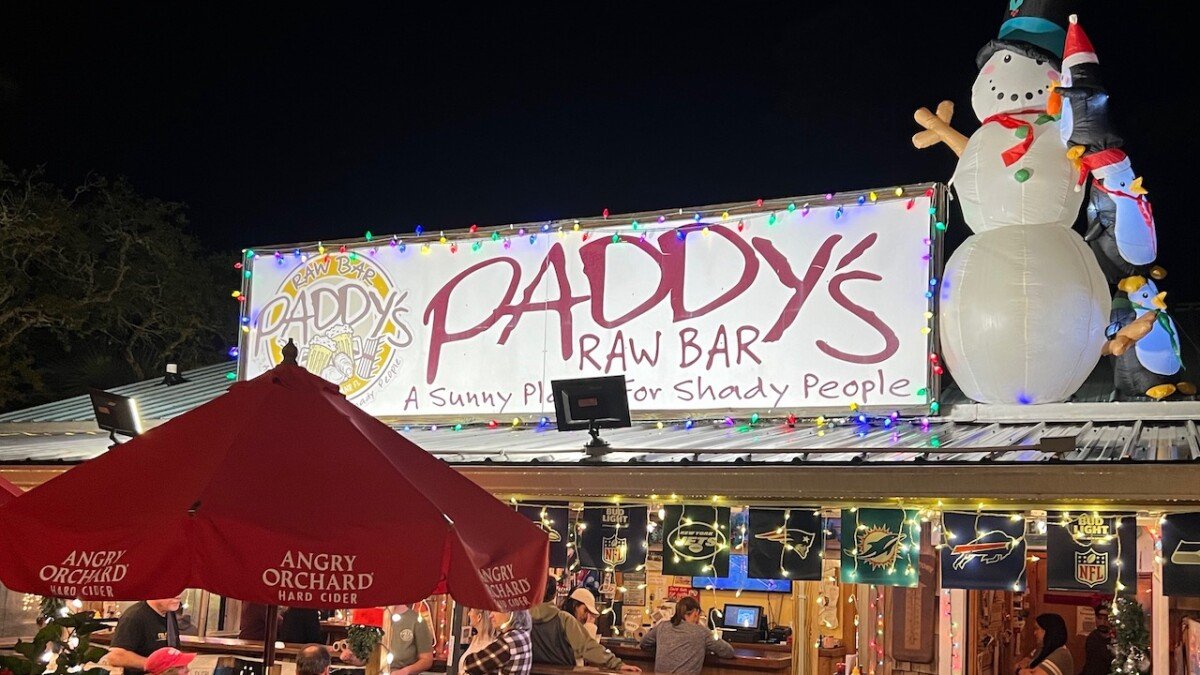 Paddy’s Raw Bar best restaurant in st george island