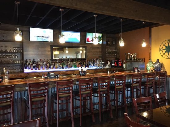 Bars and pubs in St George Florida Island